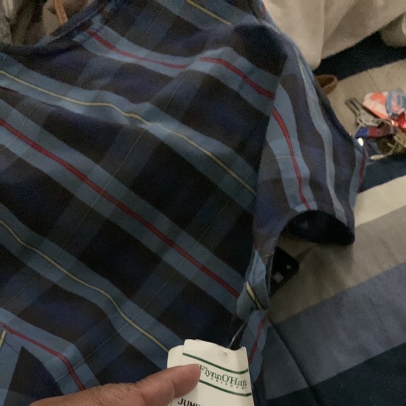 School uniform - Picture 1 of 2